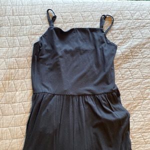 Old Navy black wide legged jumpsuit with spaghetti straps large tall